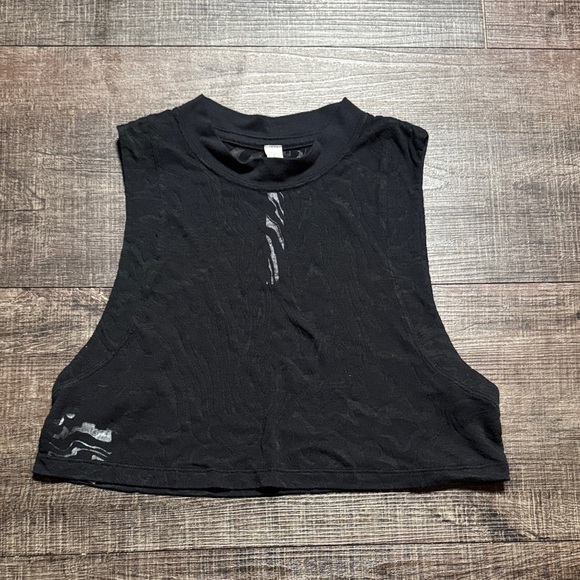 lululemon athletica Tops - lululemon athletica Black Sleeveless Crop Top